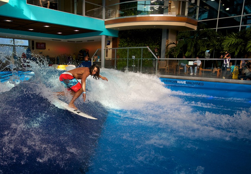 Rob Kelly Indoor Surfing at Surfs Up New Hampshire | Surf Park Central